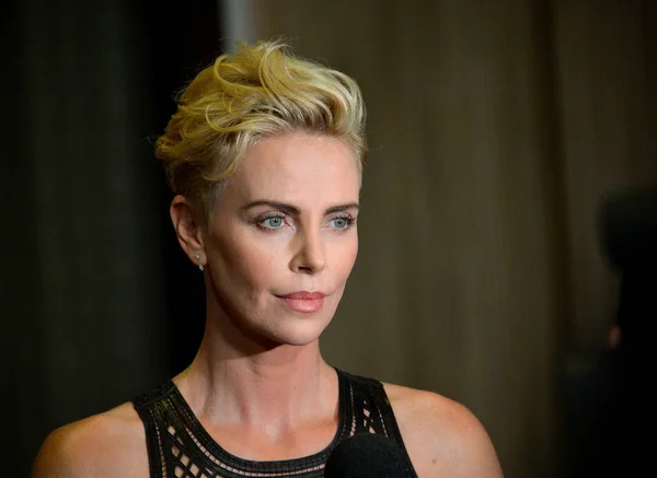 Charlize Theron Ordförande — Stockfoto