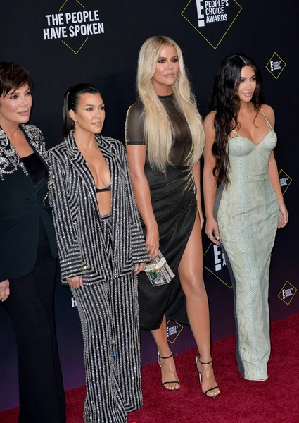 Kourtney Kardashian, Khloe Kardashian i Kim Kardashian — Zdjęcie stockowe