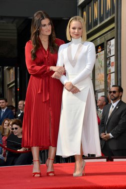 Idina Menzel & Kristen Zili