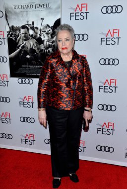 Kathy Bates