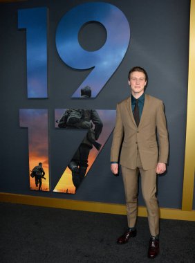 George Mackay