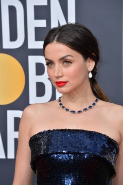 Los Angeles, Usa. 6 Ocak 2020: Ana De Armas Beverly Hilton Oteli 'ndeki 2020 Altın Küre Ödülleri' ne geliyor.