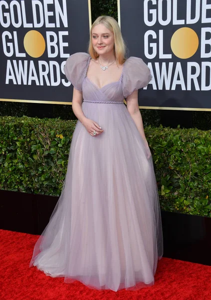 Los Ángeles Enero 2020 Dakota Fanning Llega Los Premios Globo —  Fotos de Stock