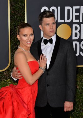 Los Angeles, Usa. Ocak 06, 2020: Scarlett Johansson & Colin Jost, Beverly Hilton Otel 'deki 2020 Altın Küre Ödülleri' ne geldi.