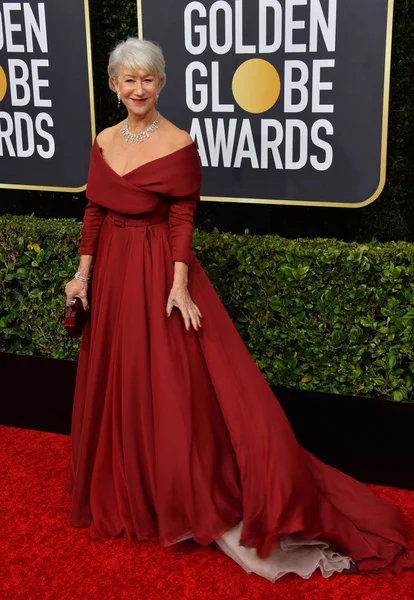 Los Angeles, Usa. Ocak 06, 2020: Dame Helen Mirren, Beverly Hilton Oteli 'ndeki 2020 Altın Küre Ödülleri' ne geliyor.