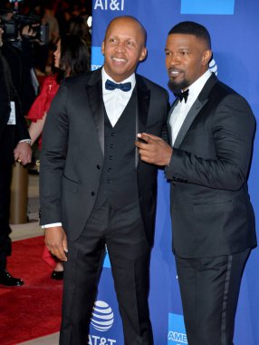 Palm Springs03, 2020: Bryan Stevenson & Jamie Foxx, Palm Springs Uluslararası Film Festivali Galasında