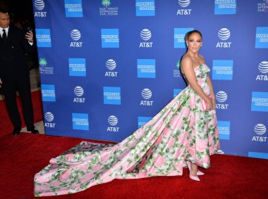 Palm Springs03, 2020: Jennifer Lopez & Alex Rodriguez Palm Springs Uluslararası Film Festivali Gala 'sında