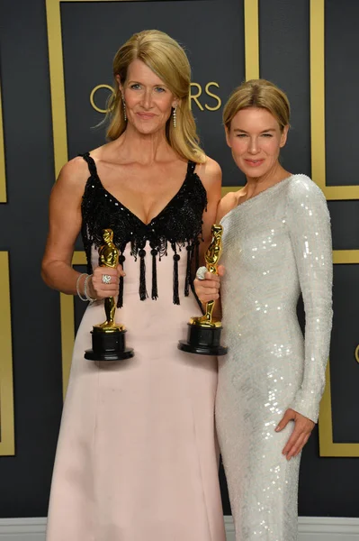 Laura Dern & Renee Zellweger — Foto de Stock