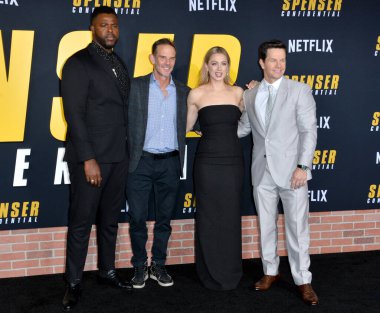 LOS ANGELES, CA: 27, 2020: Winston Duke, Peter Berg, Iliza Shlesinger & Mark Wahlberg  at the world premiere of 