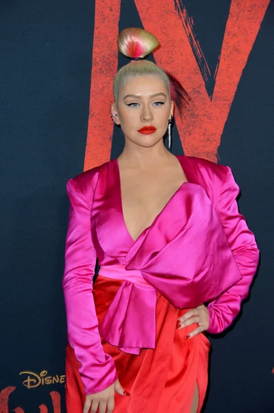 Los Angeles 2020 Christina Aguilera World Premiere Disney Mulan Capitan — стокове фото