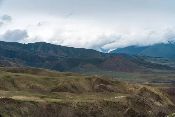 Obrázek na pozadí horské krajiny. Rusko, Sibiř, Altai — Stock fotografie