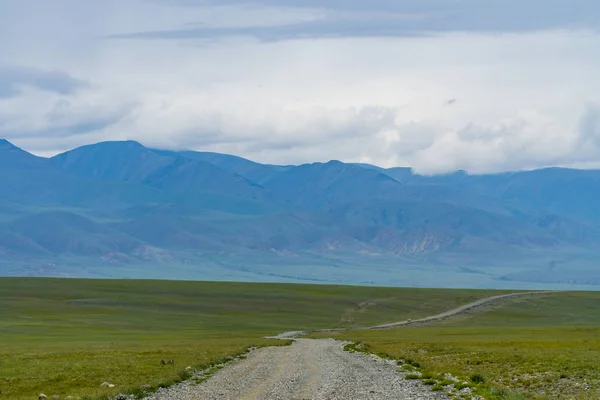 Hintergrundbild einer Berglandschaft. Russland, Sibirien, Altai — Stockfoto