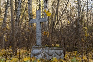 Terk edilmiş eski bir mezarlığın grafiksel kaynak arkaplan resmi 