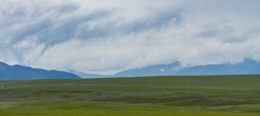 Bir dağ manzara arka plan görüntüsü. Rusya, Sibirya, Altay