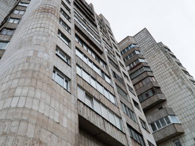 U.S.R. 'ın inşasının grafiksel kaynaklarının mimari unsurları. Sovyet mimari modernizm, sanat deco, yapıcılık, rasyonalizm. Yüzey malzemesi: mermer, seramik.