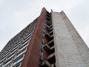 U.S.R. 'ın inşasının grafiksel kaynaklarının mimari unsurları. Sovyet mimari modernizm, sanat deco, yapıcılık, rasyonalizm. Yüzey malzemesi: mermer, seramik.