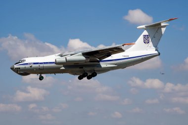 Ukrayna Hava Kuvvetleri İlyuşin Il-76md 78820 nakliye uçağı Riat Royal Havayolları 2018 uçuş gösterisi için iniş yaptı.