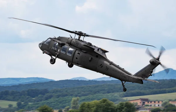 Slovak Hava Kuvvetleri Sikorsky Uh-60m Black Hawk 7642 nakliye helikopteri Siaf Slovak Uluslararası Hava Festivali 2019 ekran