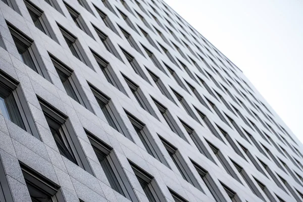 Monumento a la Torre de Negocios — Foto de Stock