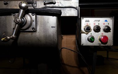 Elektrikli Fabrika Makinesi