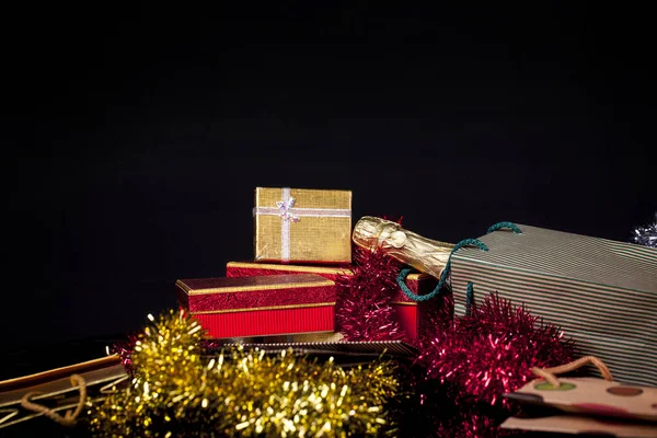 Presentförpackning för firande överraskning dekoration — Stockfoto