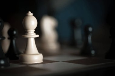 Satranç strateji oyunu