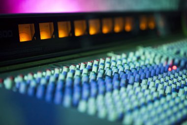 Müzik karıştırıcı ses Mastering