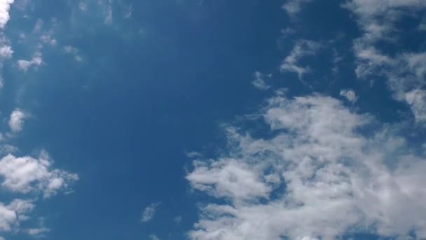 Felhők ég kilátás idő telik el — Stock videók