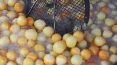 Türk geleneksel çörek Lokma