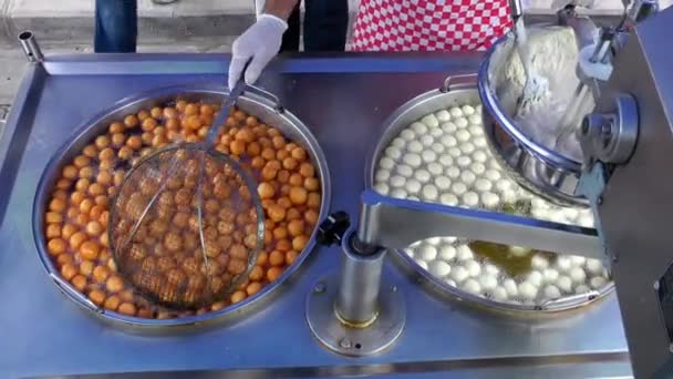 Turkish Traditional Donut Lokma — Stock Video