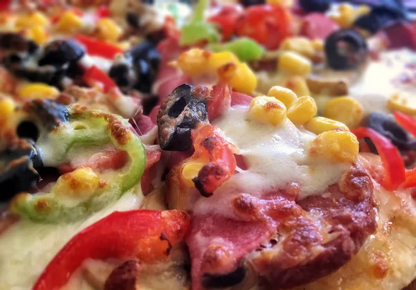 Lezzetli İtalyan yemek Pizza