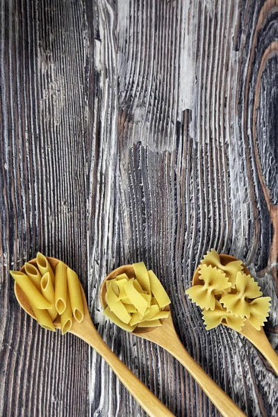 Italiaanse ongekookt Macaroni Pasta — Stockfoto
