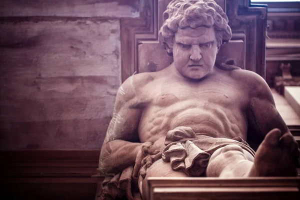 Mitolojisi Yunan tanrısı heykeli antik heykel