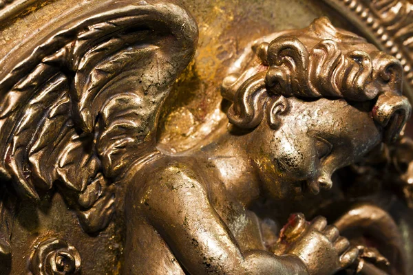 Kutsal dini Hıristiyanlık sembolü melekler