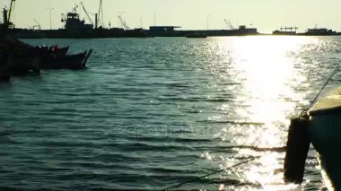 Dock deniz ve deniz