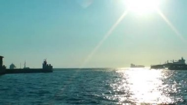 Deniz suyu balıkçı teknesi