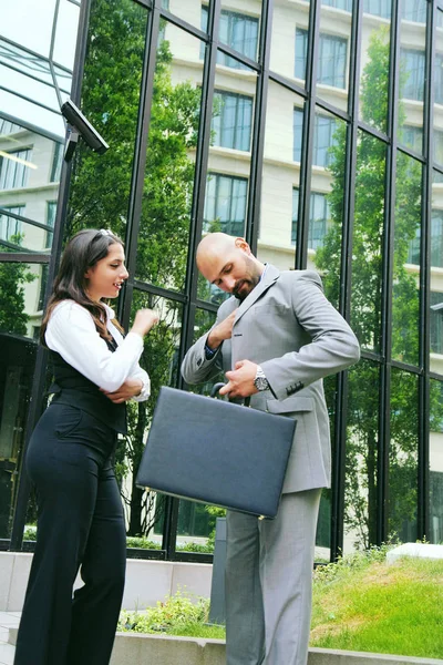 Pareja de negocios Asociación Concepto al aire libre —  Fotos de Stock