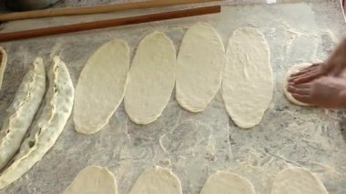 inişli çıkışlı dışarı hamur baker