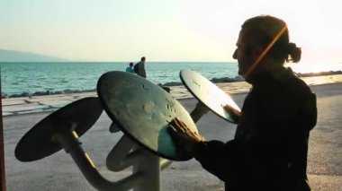 Adam yapma spor eğitim yakınındaki Seaside zinde ve sağlıklı yaşam için