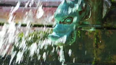 Frankfurt Fountain'dan hayvan heykel