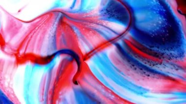 Renkli Kaos Mürekkebi Sıvı Türbülans Hareketinde Yayıldı