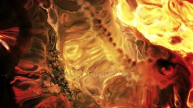 Renkli Kaos Mürekkebi Sıvı Türbülans Hareketinde Yayıldı