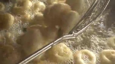 Lokma adlı Türk Anadolu geleneksel tatlı tatlı çörek