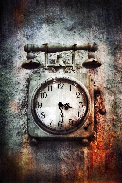 Vintage Grunge Clock Stone Wall — Stock Photo, Image