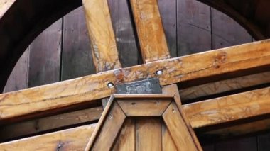 Ahşap Vintage su değirmeni