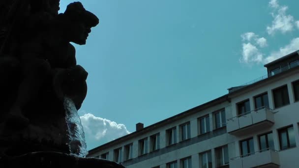 法兰克福喷泉和雕像 — 图库视频影像
