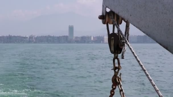 Ciudad Mar Dentro Del Ferryboat — Vídeos de Stock