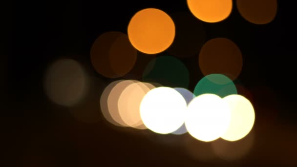 Verkeerswagens Bokeh Lichten Nachts — Stockvideo