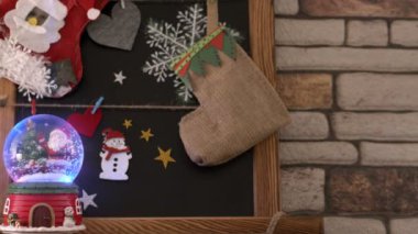 Noel Süslemesi ve Noel Baba Küresi 