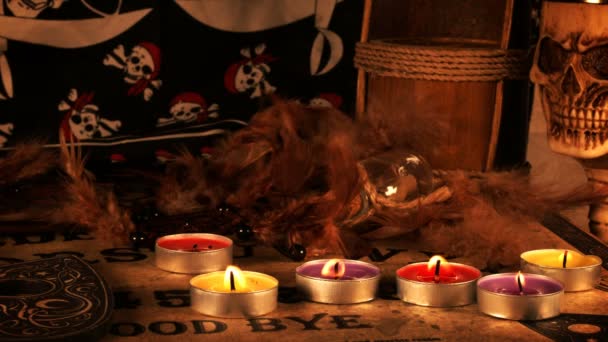 Crâne Bougies Sur Ouija Spirit Board — Video